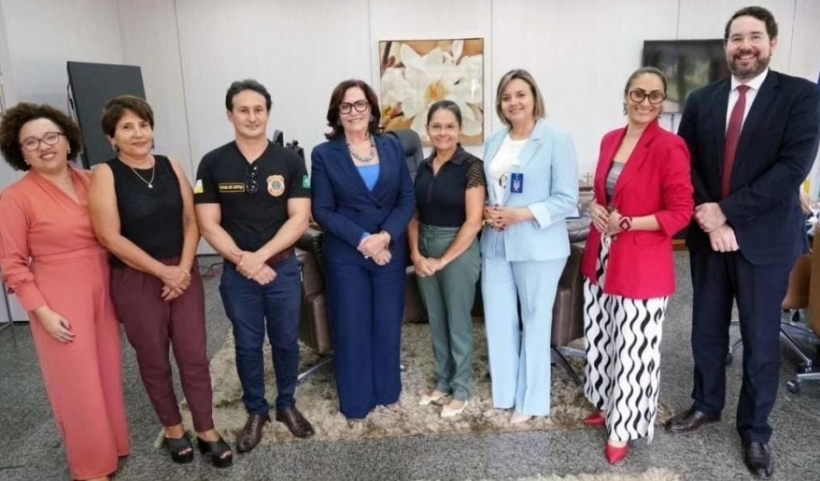 O Presidente do SINDOJUS TOCANTINS, Hugo Corrêa, foi recebido pela Presidente do Tribunal de Justiça do Estado do Tocantins, Desembargadora Etelvina Sampaio.