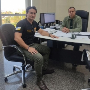 O Presidente do SINDOJUS TOCANTINS, Hugo Corrêa faz visita ao Presidente do Instituto de Gestão Previdenciária do Tocantins (Igeprev), Sharlles Fernando Bezerra Lima.
