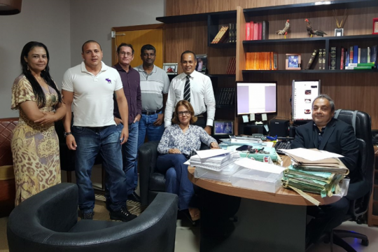 Sindojus-TO e Sinsjusto planejam estratégia para URV dos oficiais de justiça